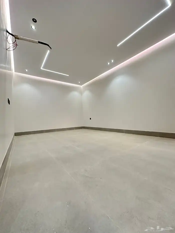 فيلا فاخرة للبيع مذينب مخطط البدراني 11