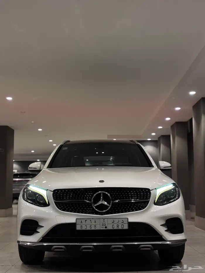 مرسيدس GLC نظيف جدا 2