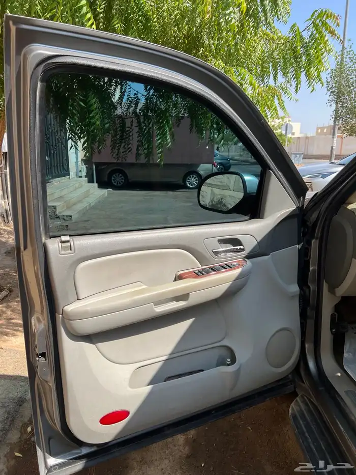 جي ام سي يوكن طويل 5