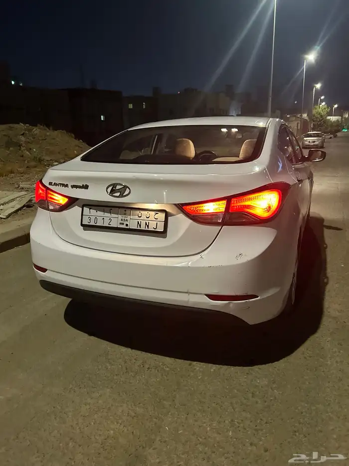 النترا 2016 ابيض مكينة كبير 2000 cc 1