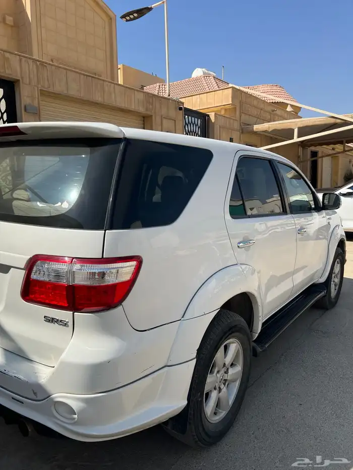 فورتشنر 2011 دبل نظيف 3