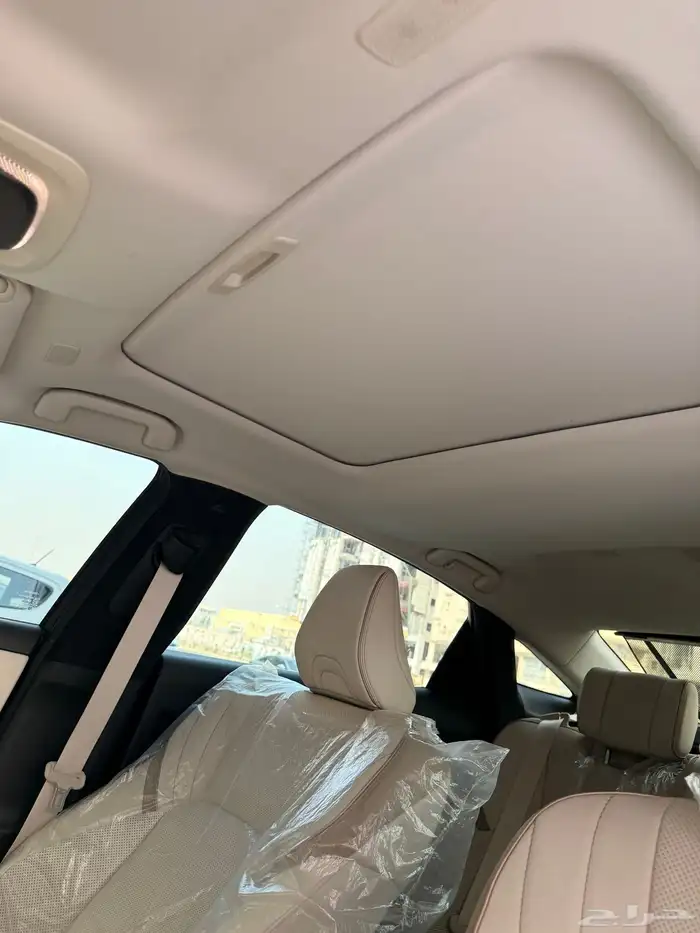 تويوتا كراون 2023 لون رمادي 4