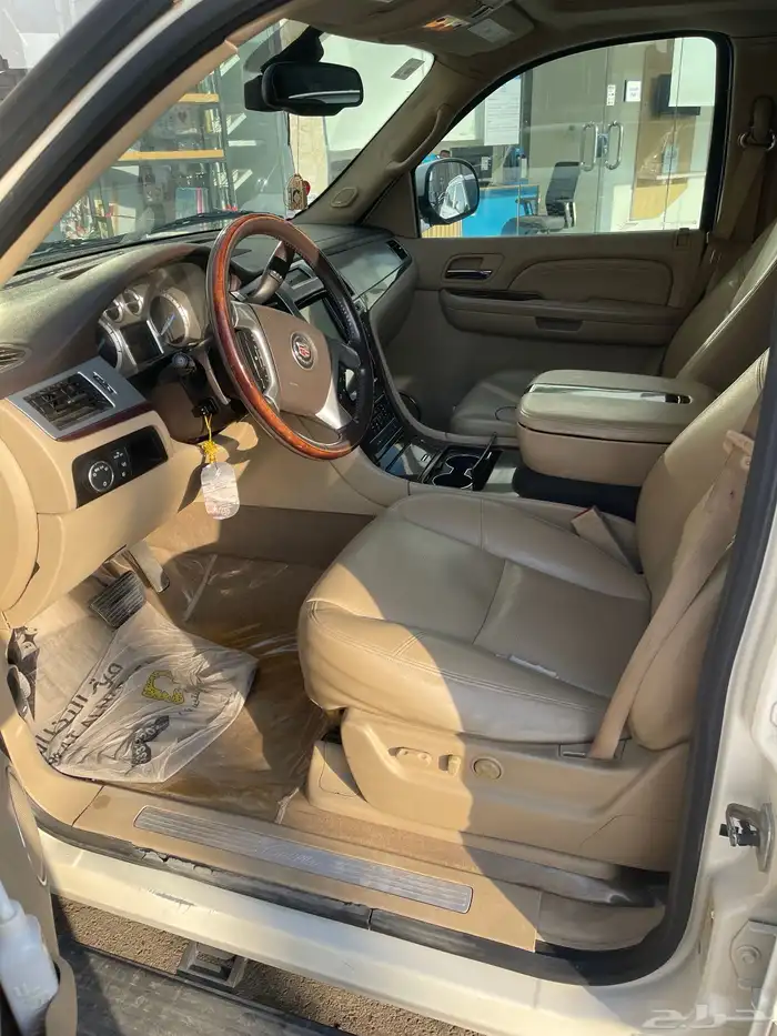 كاديلاك إسكاليد 2009 نظيف للبيع 11