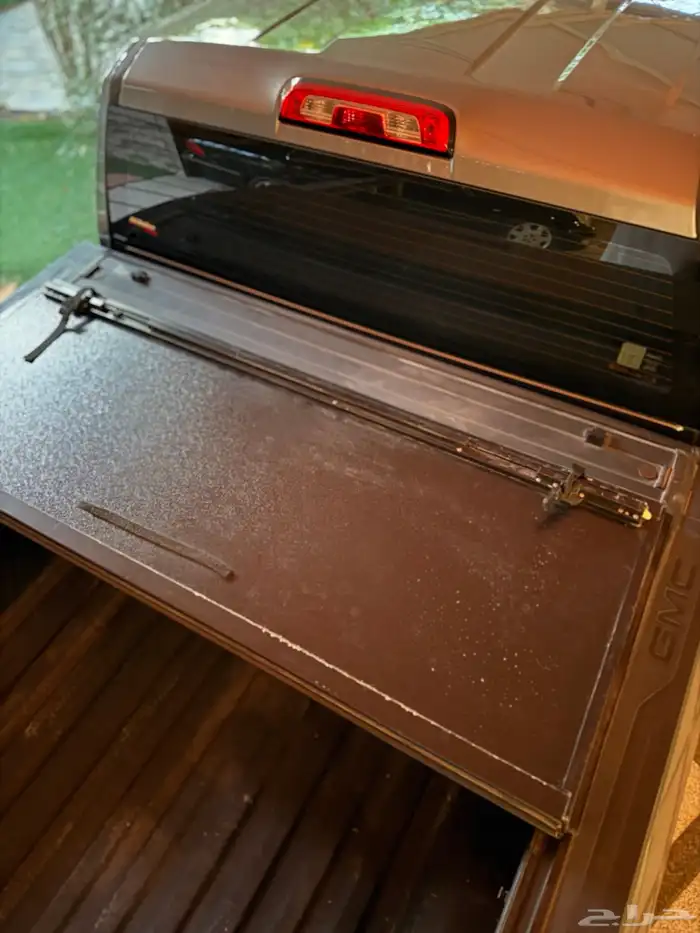 سييرا AT4 نظيف رمادي 17