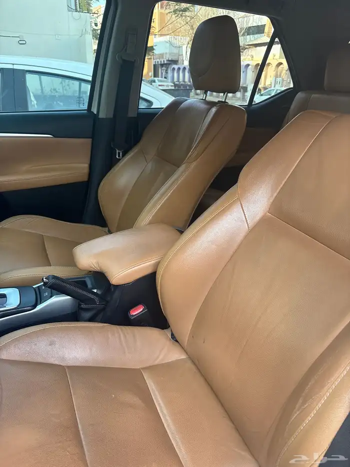 فورتشنر 2017 فل كامل ممشى 190 الف VX SR5 V6 السعر لقطة 10