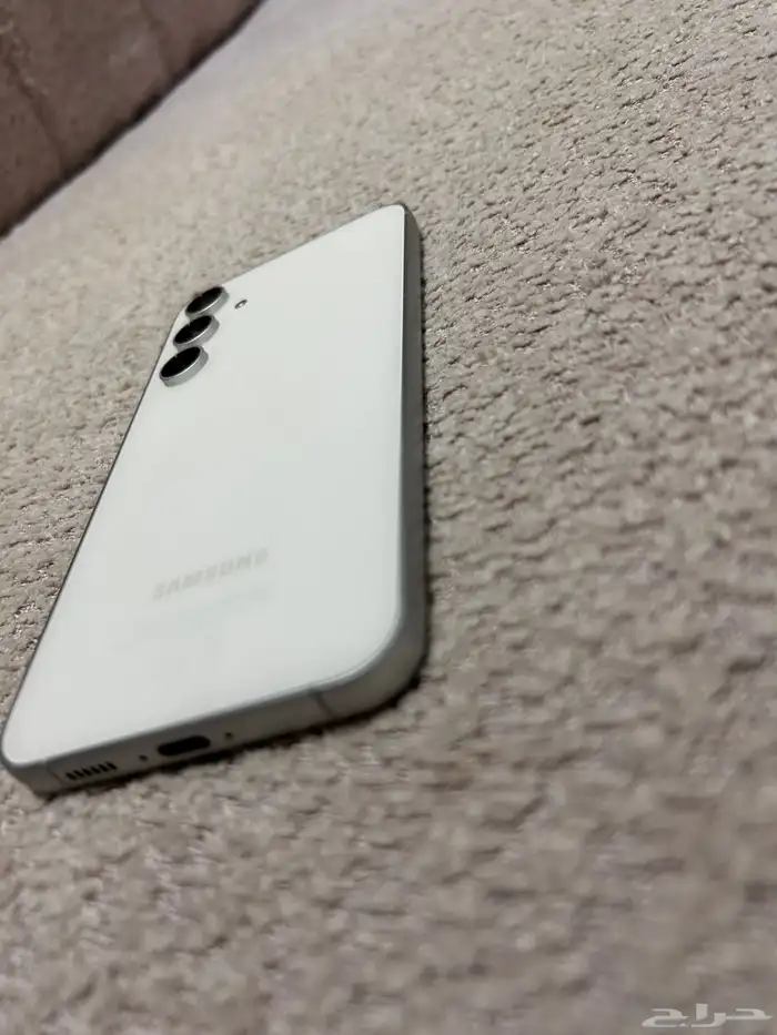 سامسونج S23 fe نظيف جدا 3