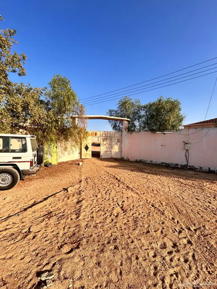 حوش عمارة ومجلس خارجي خلف البيك للبيع 8