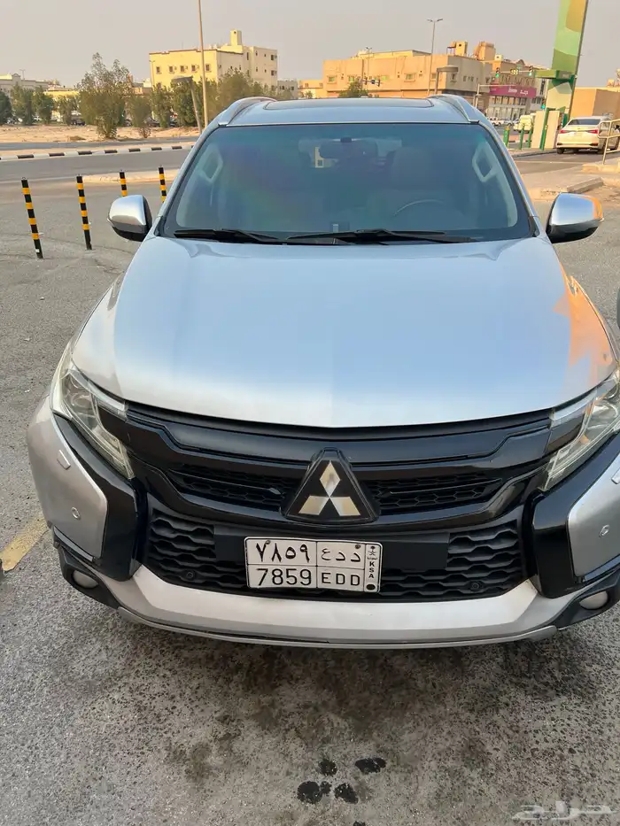 متسوبيشي مونتيرو فل 2