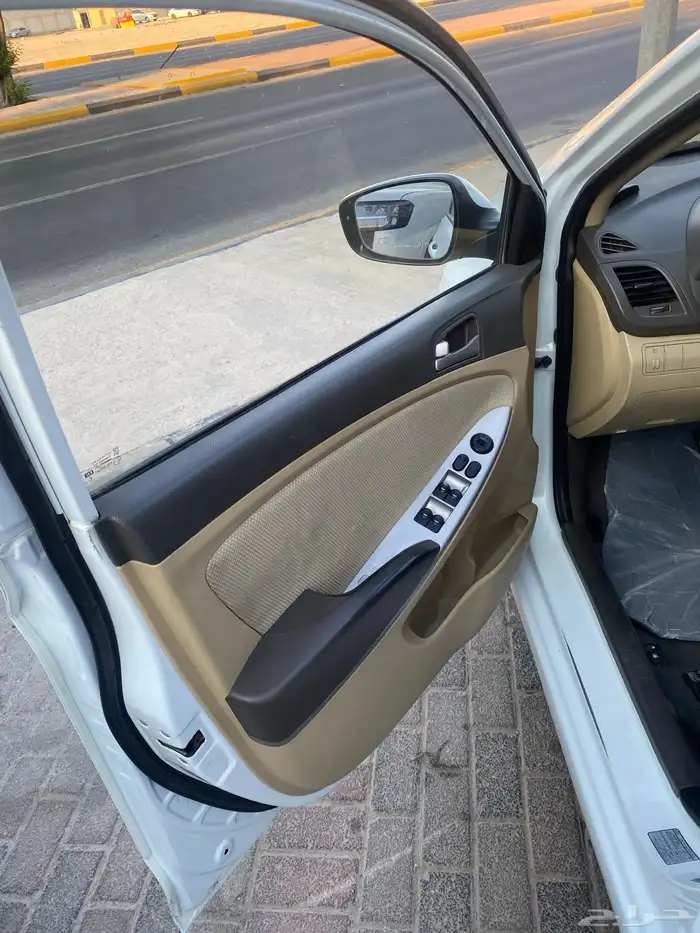 اكسنت 2015 للبيع بالاحساء 4