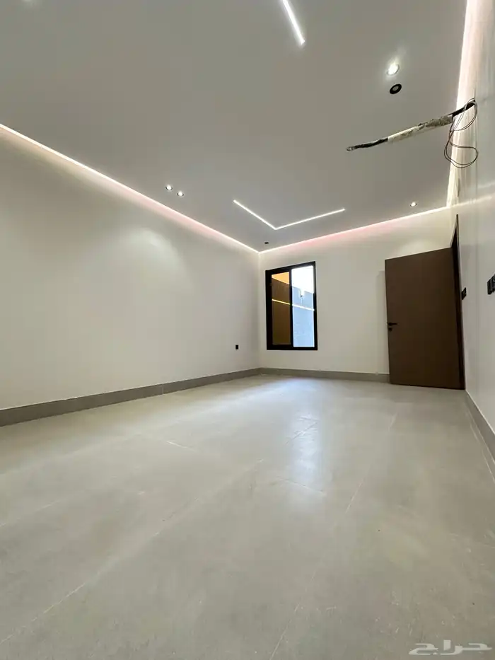 فيلا فاخرة للبيع مذينب مخطط البدراني 12