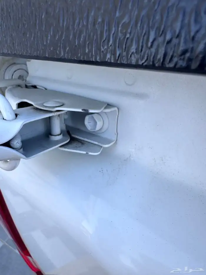 هايلوكس ( مخزن بريمي ) 24