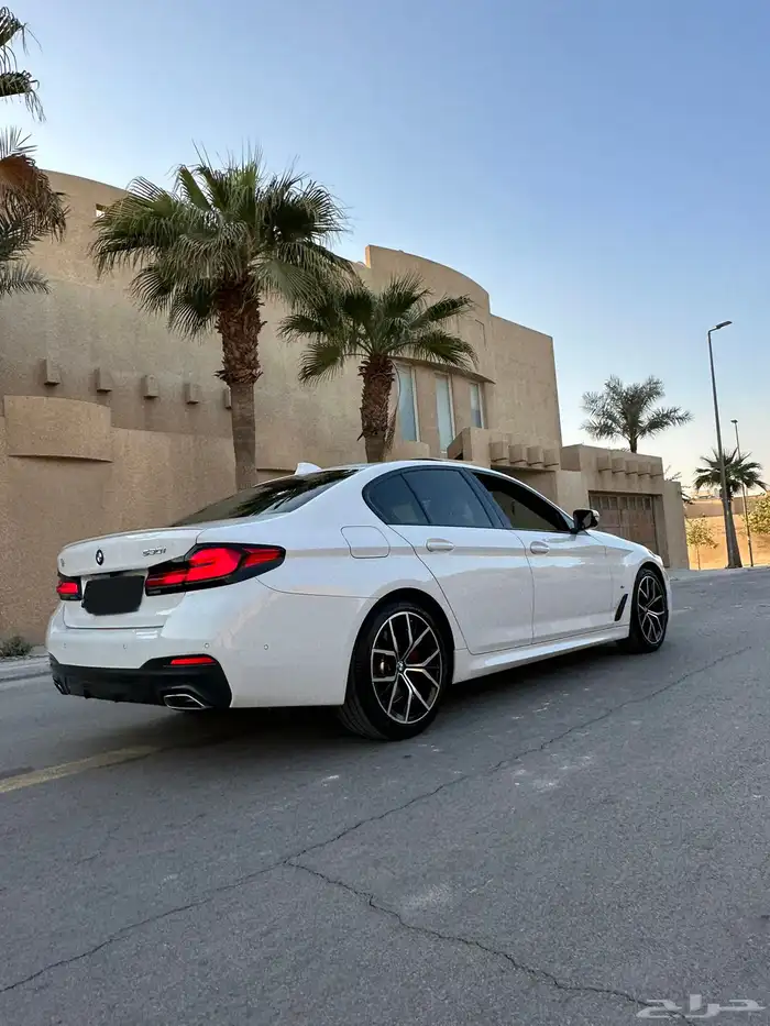 بي ام 530 كت M على الضمان والصيانه المجانيه 2021 45