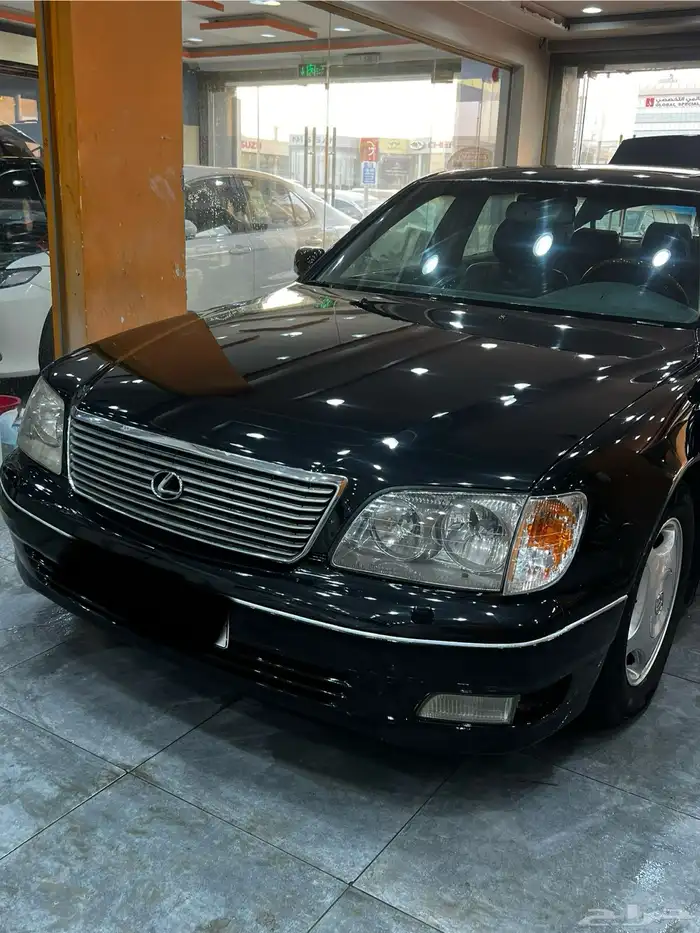 لكزس 400 اقبل بدل 18