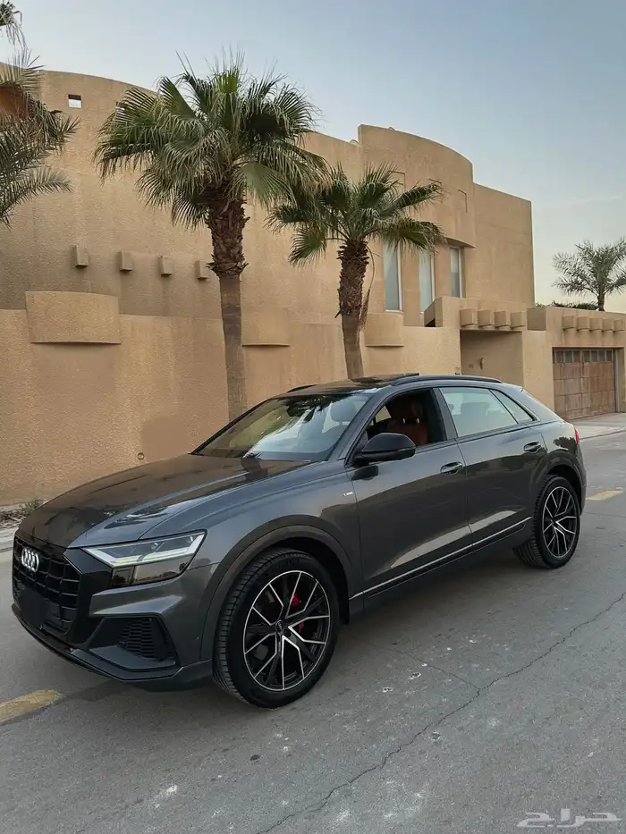 اودي Q8 بحاله الوكاله 2020 ماشي 88 الف SLine 4