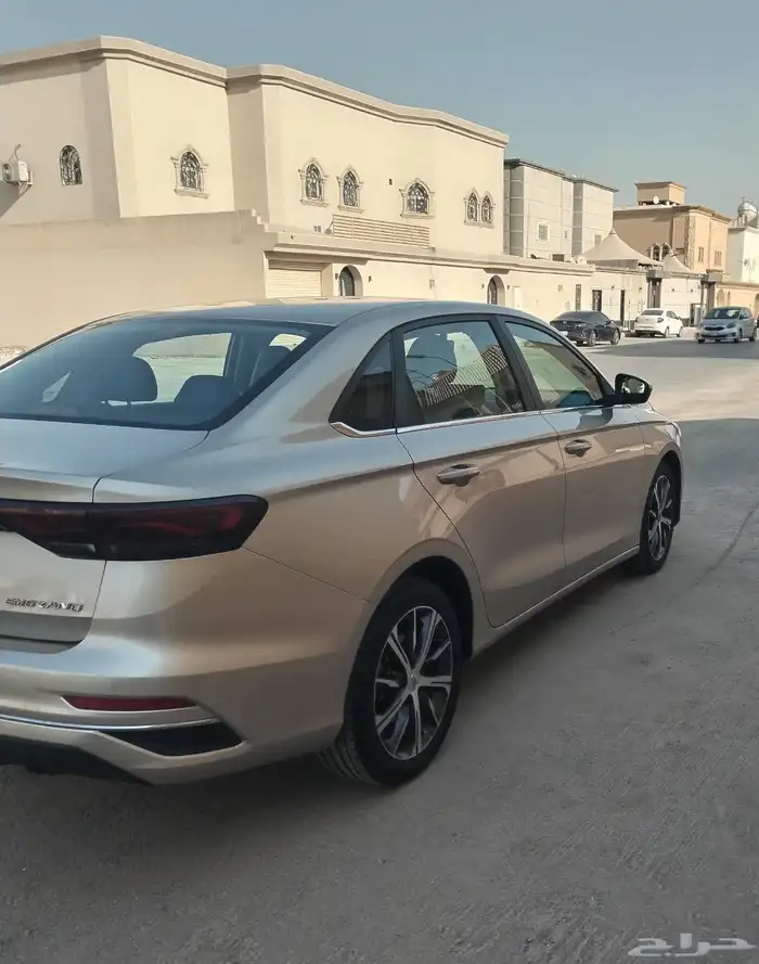 جيلي امجراند فل كامل 2023 3