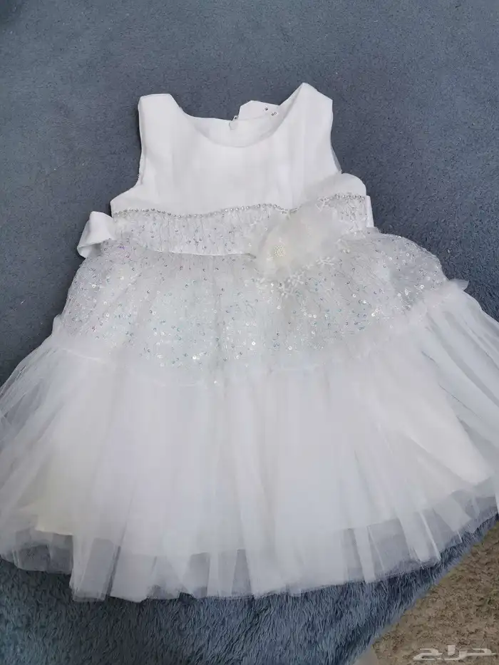 فستان طفلة جديدة لعمر ثلاث شهر إلى سنة 4