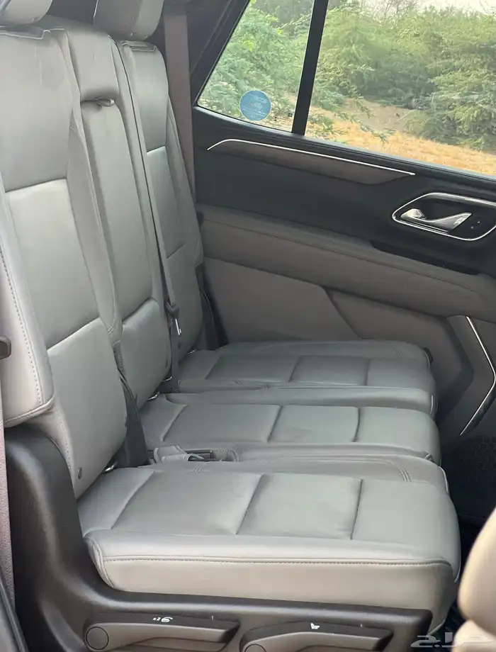 للبيع شيفرولية تاهو فئة z71 اعلى فئة بحالة الوكالة 13