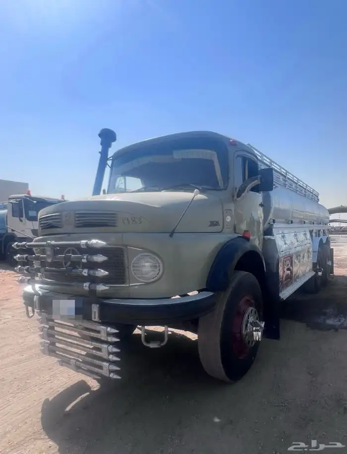 للبيع سقس بوز وايت موديل 1983 2