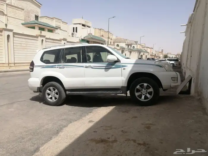 تويوتا برادو 2009فل كامل جير تمتيك دبل فتحت سقف مثبت سرعه 1