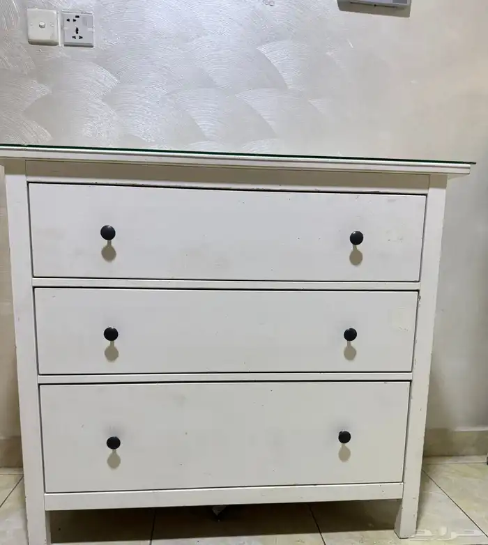 دولاب وتسريحة ايكيا 0