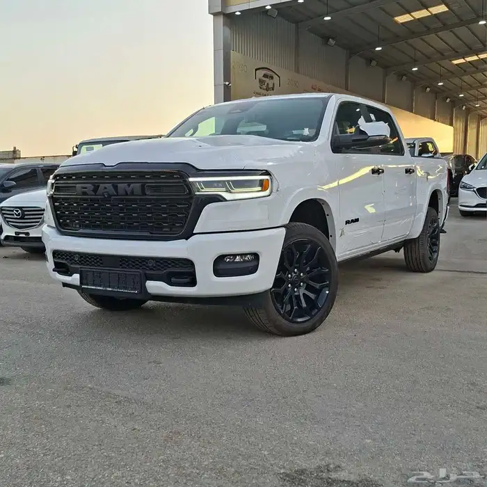 دودج رام 2025 لميتد بلاك اديشن خليجي السعر 295 شامل الضريبه 0