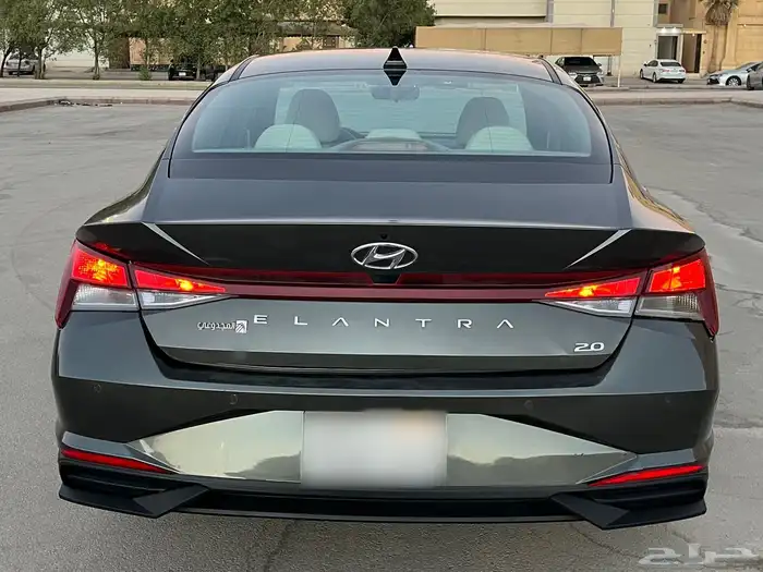 هونداي النترا 2023 مكينة كبيره 2000cc 10