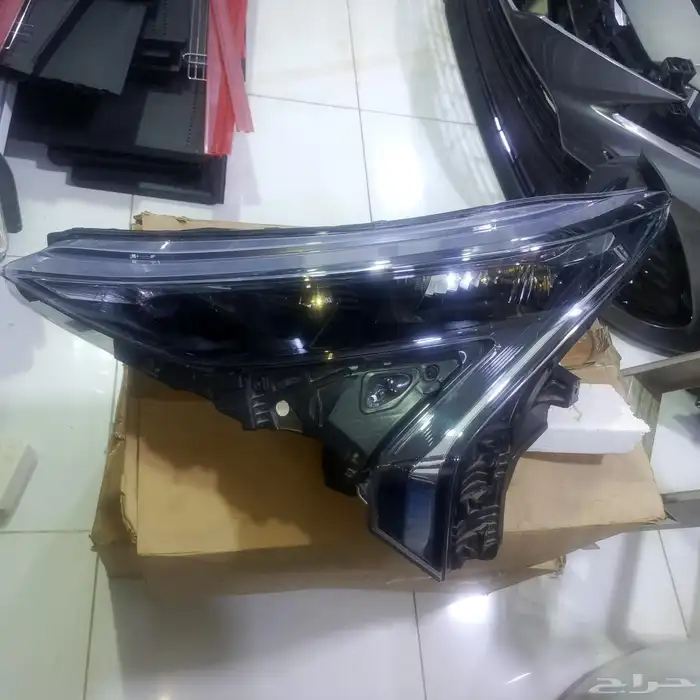 شمعه يسار كيا K3 2024 أصلي مستعمل نظيف 1