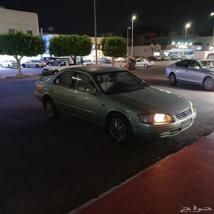 كامري موديل 2000 مكينه جير نظيفه البدي يحتاج له تجديد ا 4