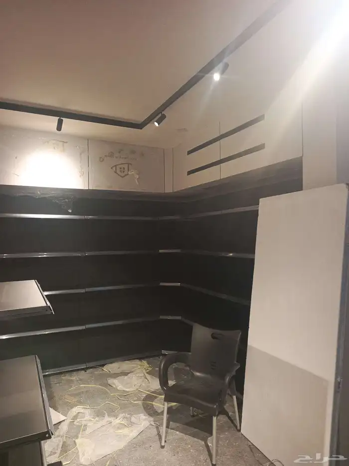 ديكور صالات مطاعم مخابز شاليهات ديكورات مودرن شيبورد باركيه 1