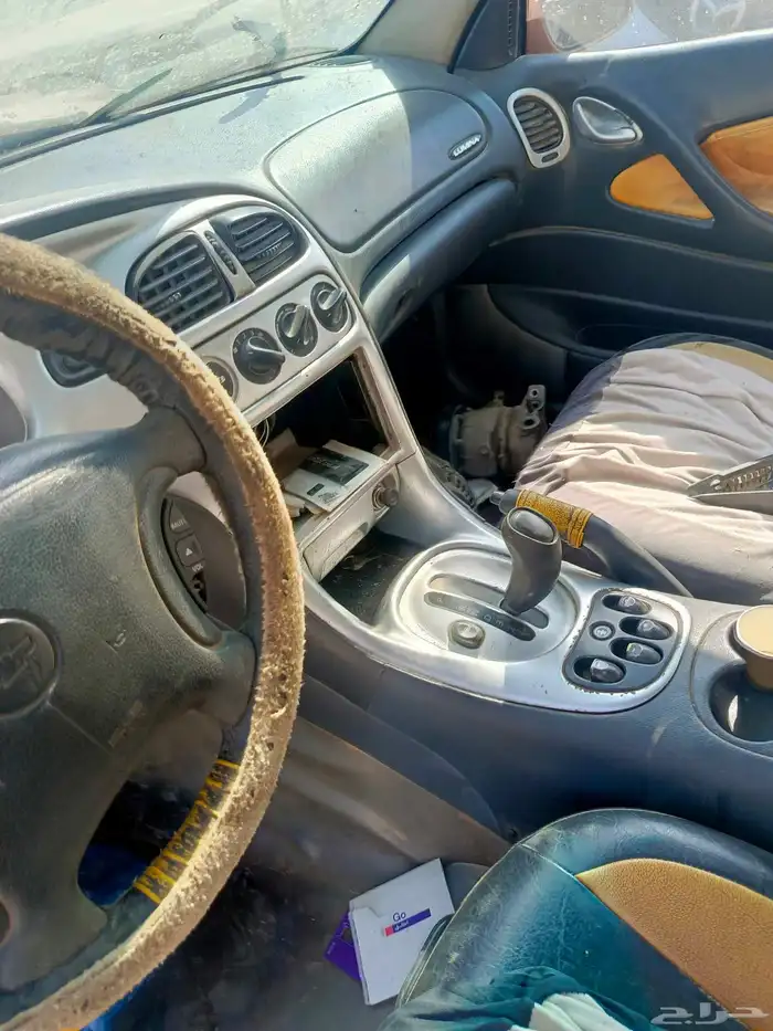 طاره وطبلون عداد مفتح مكيف مفتح قزاز لومينا 2000الى2003 2