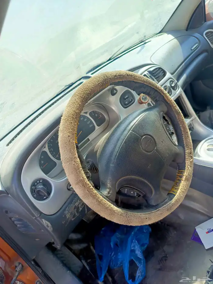 طاره وطبلون عداد مفتح مكيف مفتح قزاز لومينا 2000الى2003 0