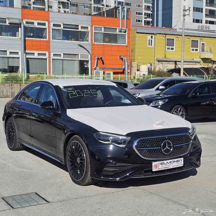 مرسيدس e300 4matic amg كوري اعلي مواصفه متاحه للتعاقد 2