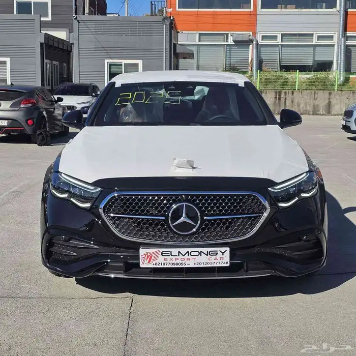 مرسيدس e300 4matic amg كوري اعلي مواصفه متاحه للتعاقد 0