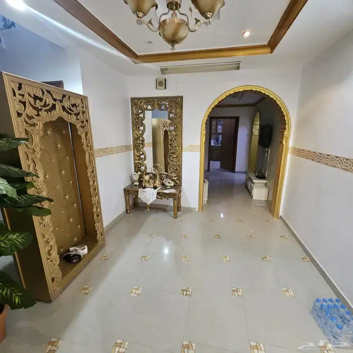 للبيع فيلا دوبلكس في المدينة المنوره خلف الراشد مول 11