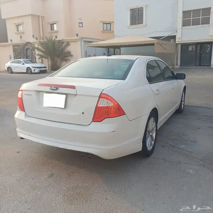 فورد فيوجن 2010 5