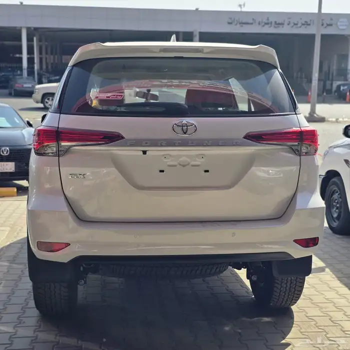 تويوتا فورتشنر GL2 دبل بنزين 2025 اقل سعر 5