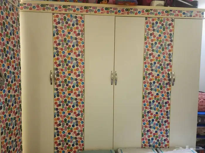 دولاب ست ابواب خشب نظيف 0