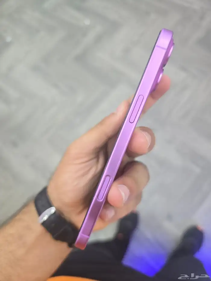 ايفون 16 plus بلس وردي بطارية   100 4