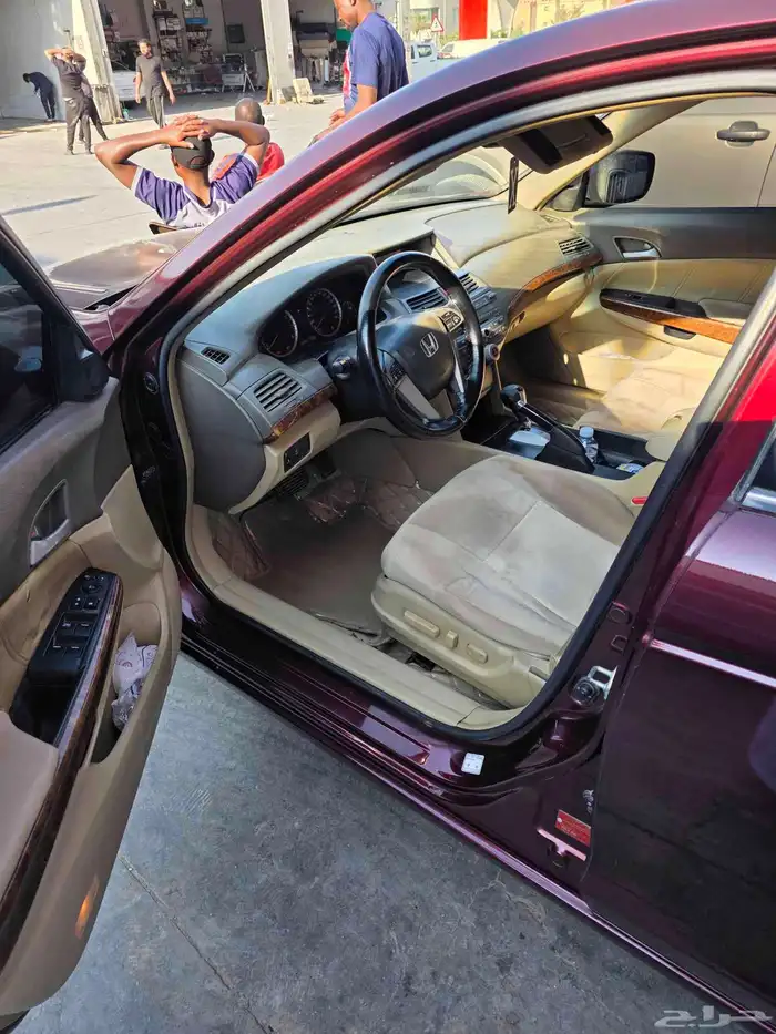 هوندا اكورد 2009 فل كامل 9