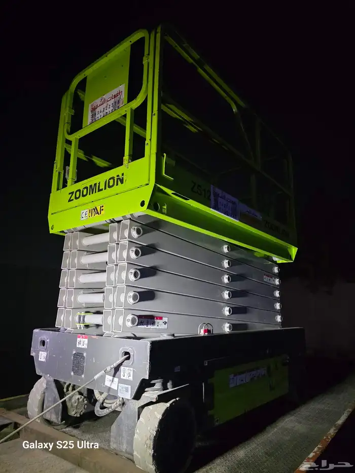 1.  سيزر لفت 6 متر سيزرلفت 8متر سيزرلفت 10متر سيزرلفت 12متر 2