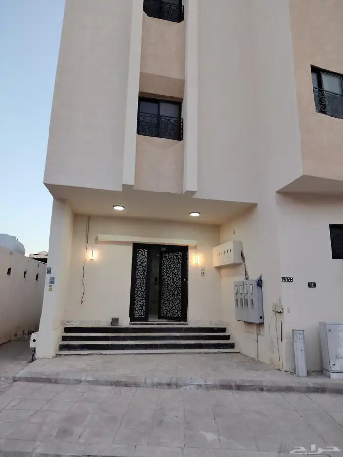 شقة للايجار غرفتين وصالة جديدة بحي بني معاوية 1