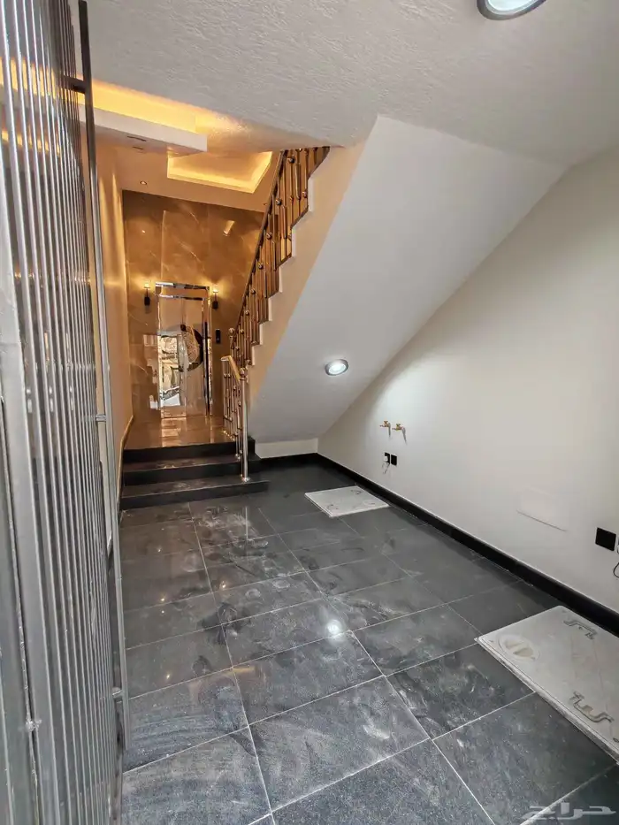 للبيع بدره الموسي شقق علويه بسطح خاص من 500 الف vip 1