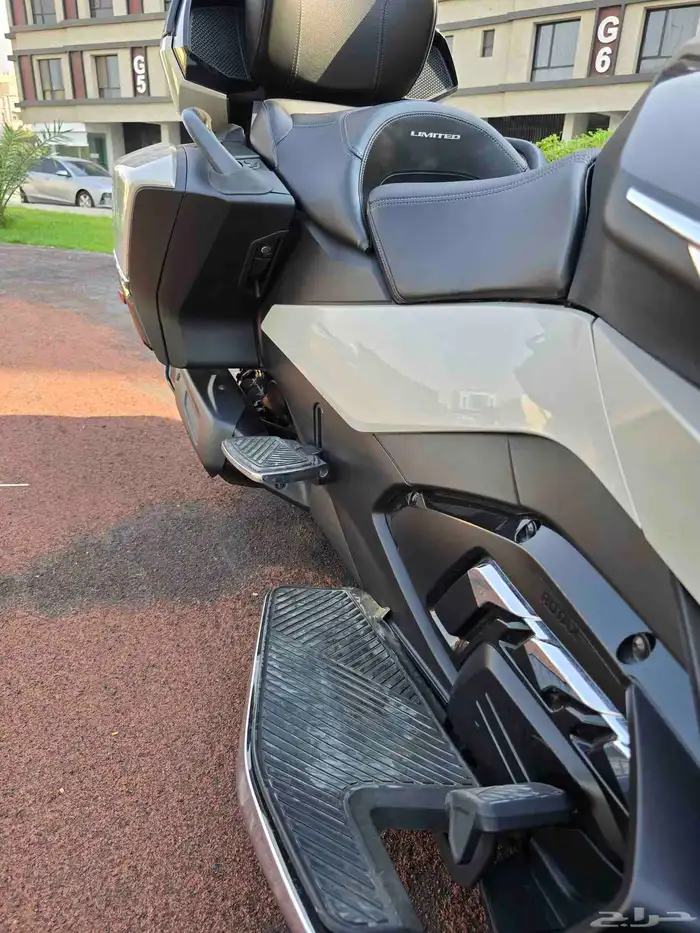 كان ام سبايدر 2020 can am rt limited 10