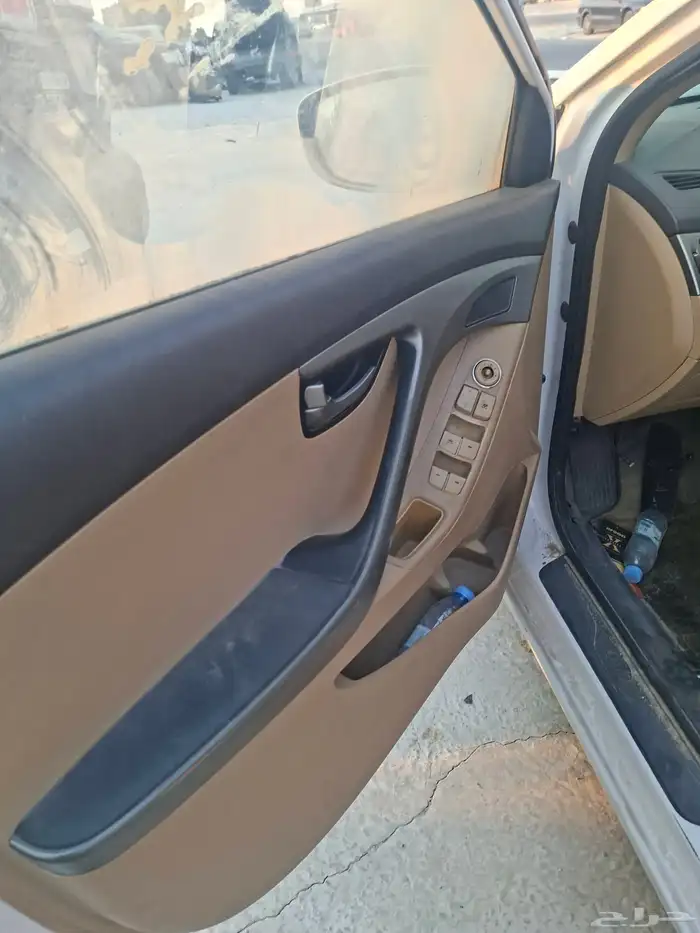 النتراء 2012 تشليح قطع غيار فقط 2