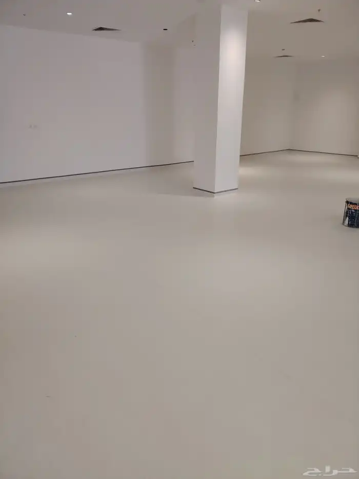 فنين لتركيب الفينيل الطبي والجدران و الموكيت 8