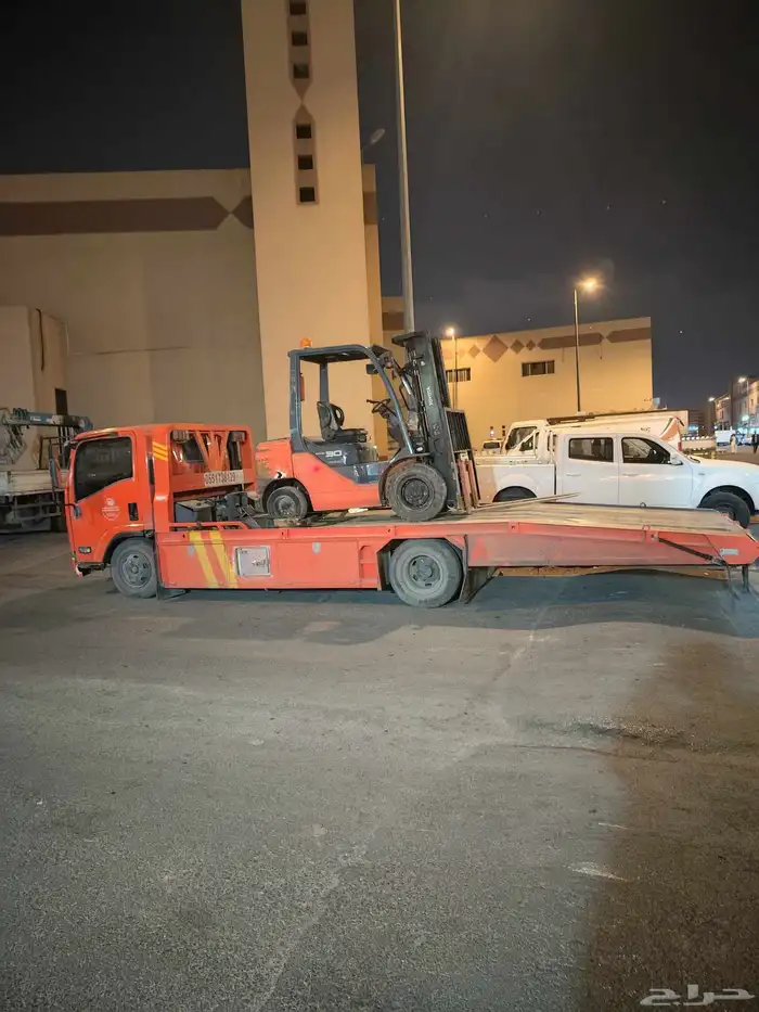 تأجير رافعات شوكيه وكرينات سيزر لفت بوكلين صغير مان لفت 4