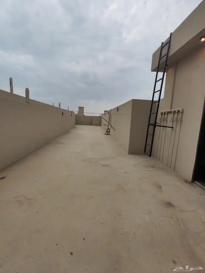 للبيع بدره الموسي شقق علويه بسطح خاص من 500 الف vip 21