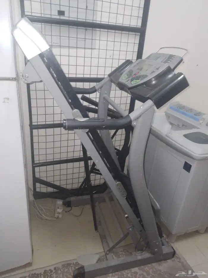 مشايه جري وتخسيس حالتها 90  100 وبدال رياضه للاطفال في حاله 1