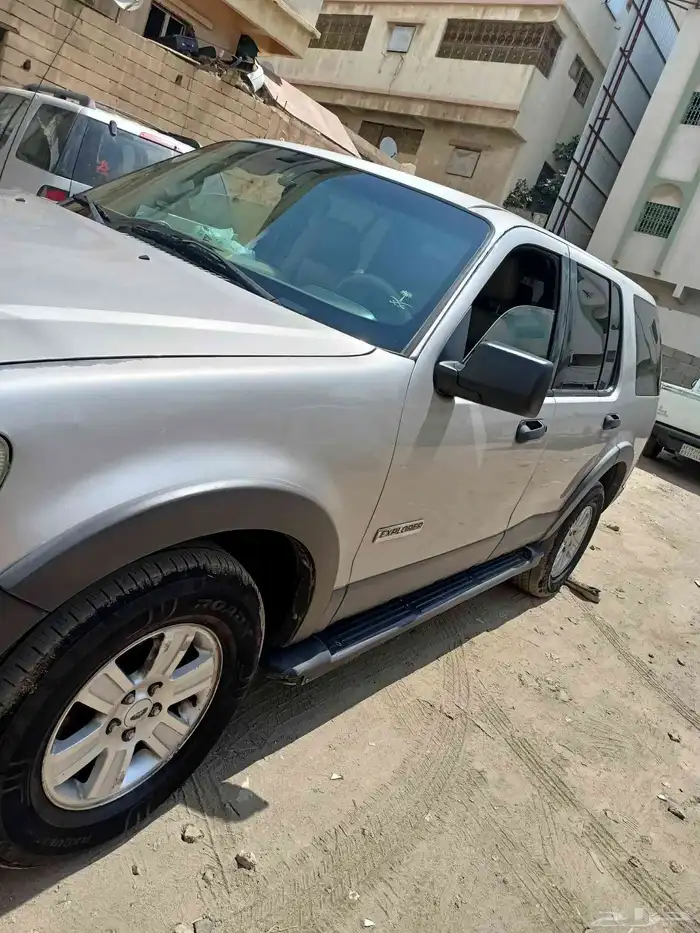 Ford explorer 2006 3