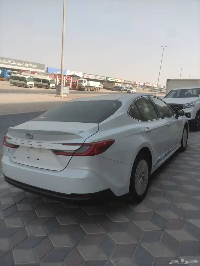 كامري LE وارد سعودي 2025 نص فل 6